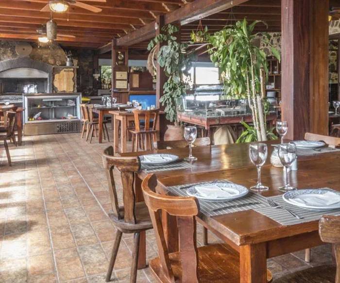 restaurante-canario-mahoh.jpg