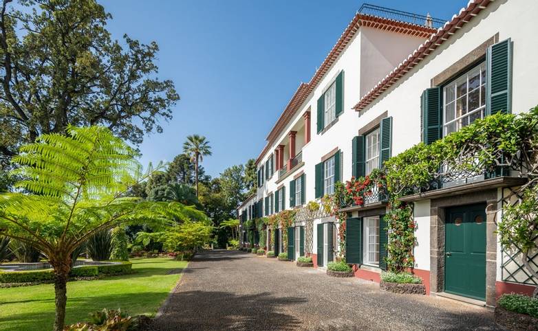 Portugal - Gardens of Madeira - Alberto Reynolds  - 6. THE 1750 OLD MANOR HOUSE @ JARDINS DO LAGO 2019_.jpg