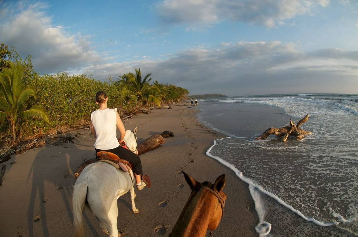 Horseriding at Florblanca in Costa Rica