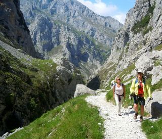 exodus-walking-the-picos-de-europa-mountain-hiking-1.jpeg