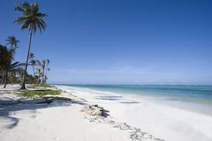 Baraza Resort - beach.jpg