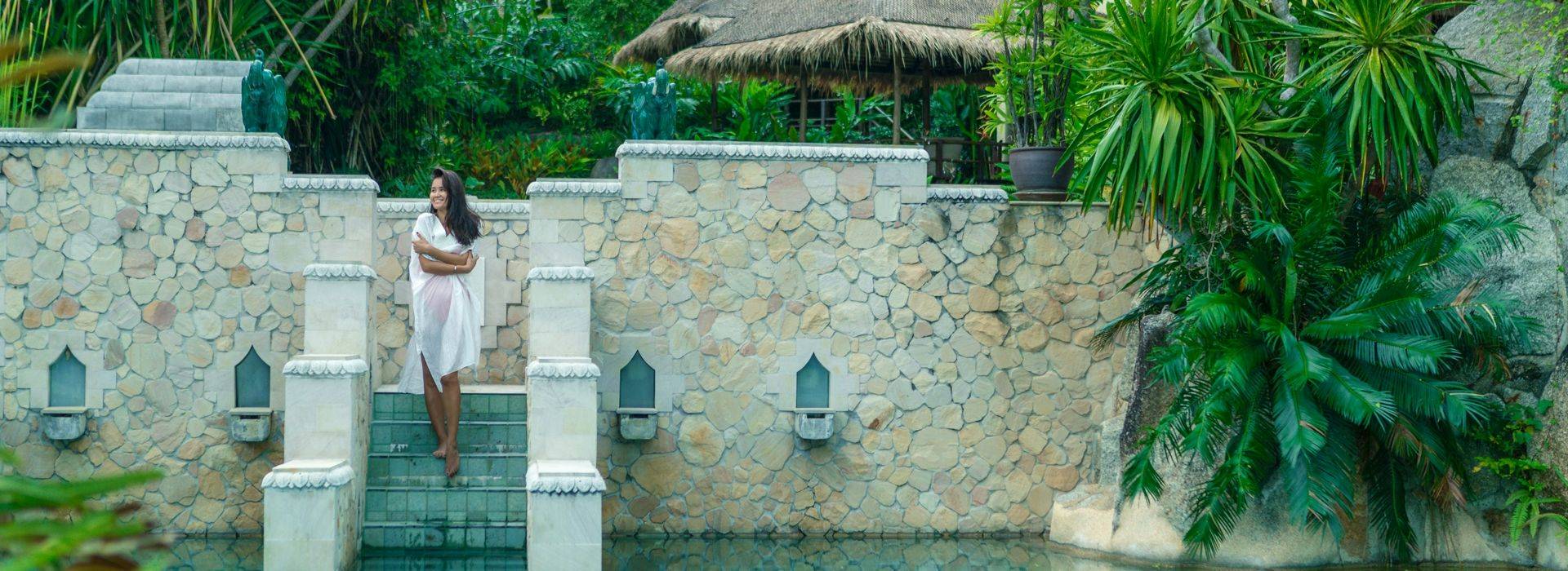 kamalaya-Leisure_Pool_and_Amrita_Cafe.jpg