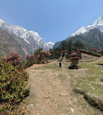 Approaching Serang gompa