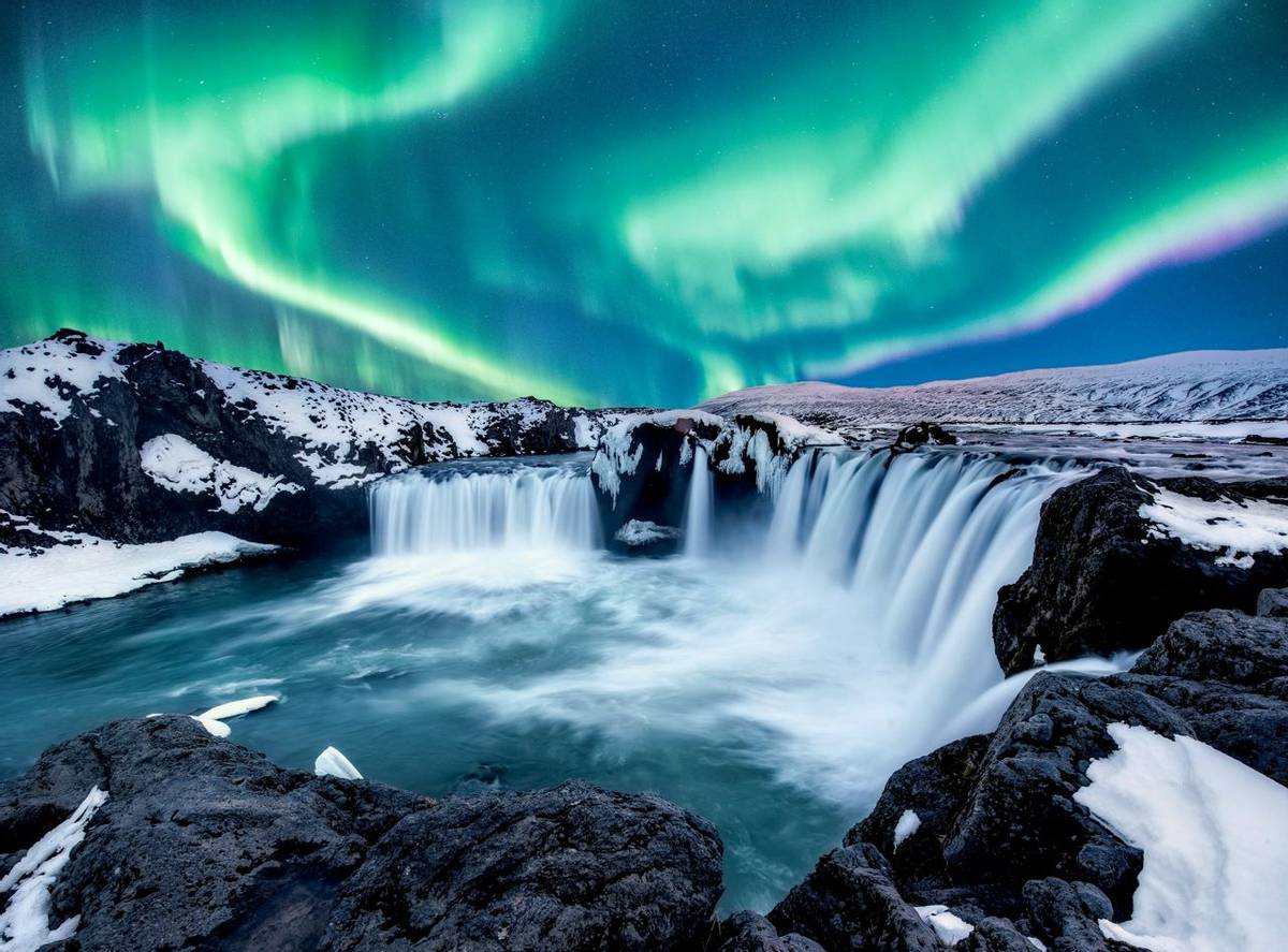 Godafoss, Northern Lights, Iceland Shutterstock 1067944250