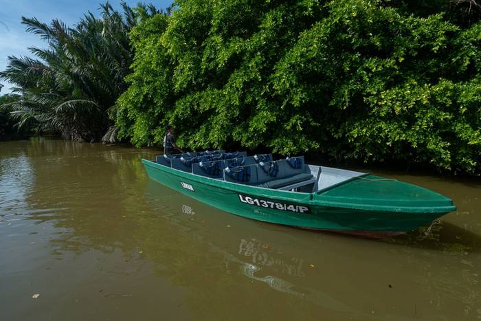 River Boat, Kinabatangan Wetlands Resort, Borneo