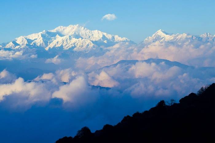 Kanchenjunga, Darjeeling, India Shutterstock 1057026077