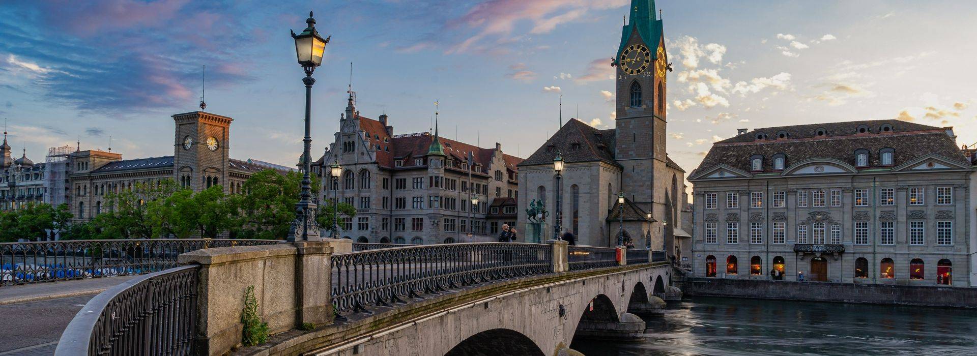 Switzerland-Zurich-Jörg Vieli-Pixabay.jpg