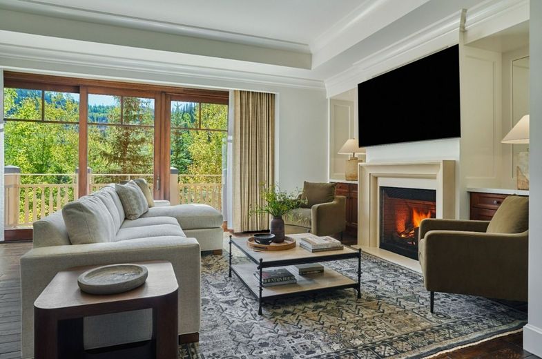 Montage Deer Valley living room + fireplace.jpg