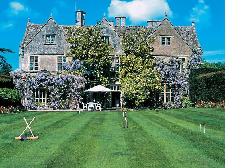 The Greenway Hotel header image.jpg