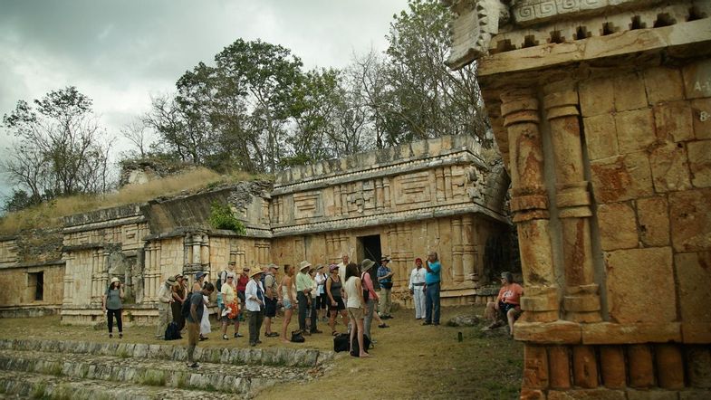 sacred-earth-journeys-mexico-maya-temples-of-transformation-temple-complex-people-2.jpg