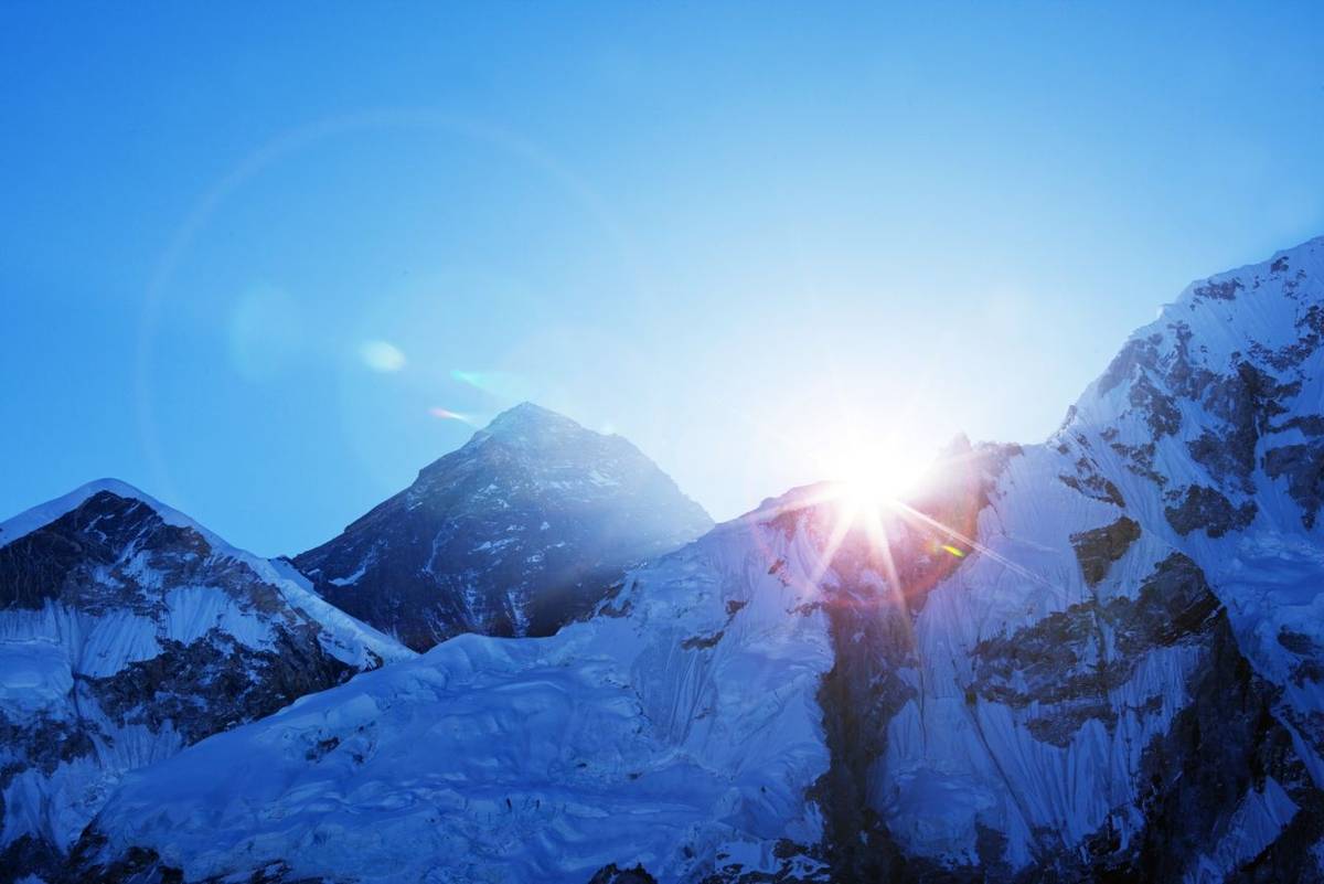 Mount Everest from Kala Patthar, way to mount Everest base camp, khumbu valley, Nepal