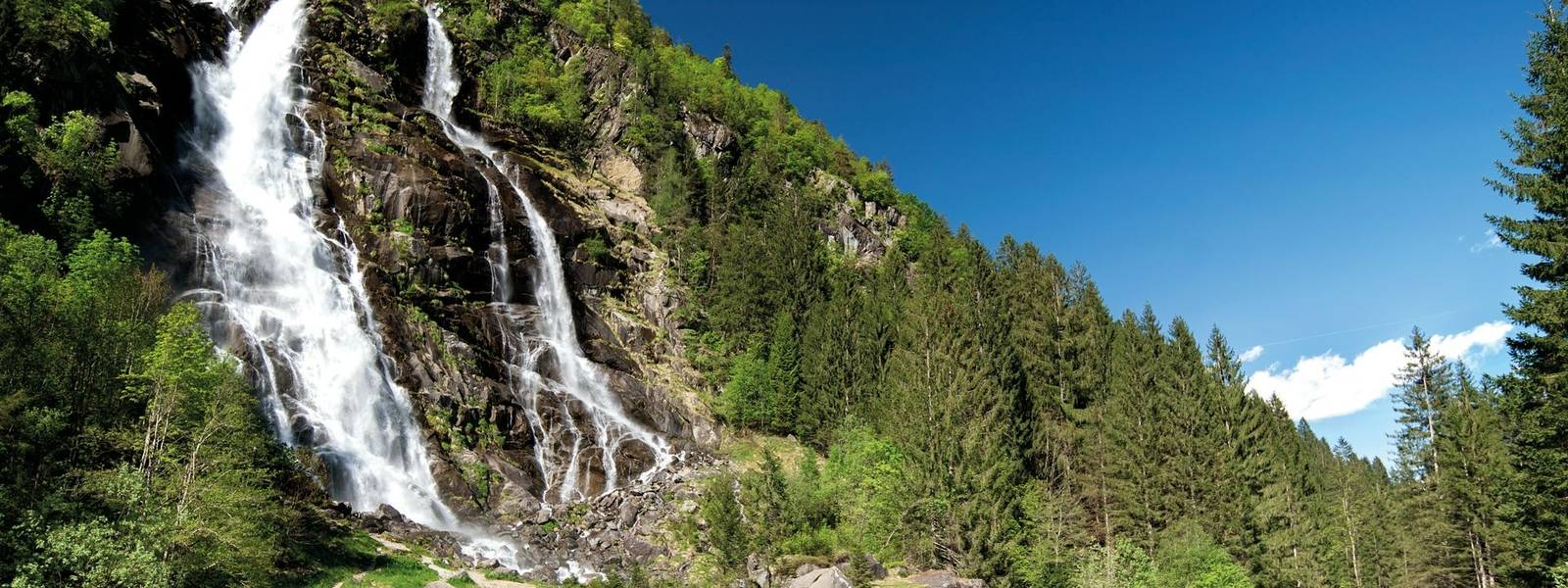 Walking in the Dolomites & Lake Garda.jpg