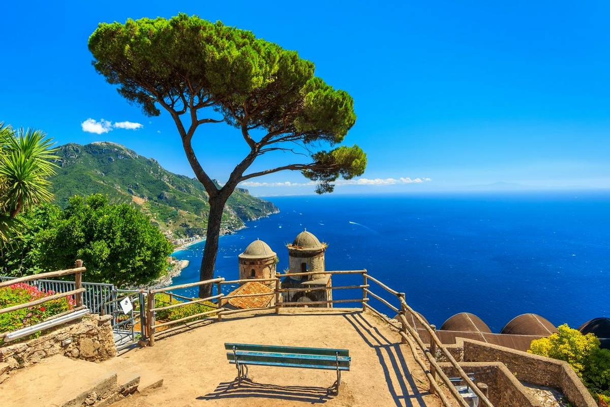 Ornamental suspended garden,Rufolo gardens,Ravello,Amalfi coast,Italy,Europe