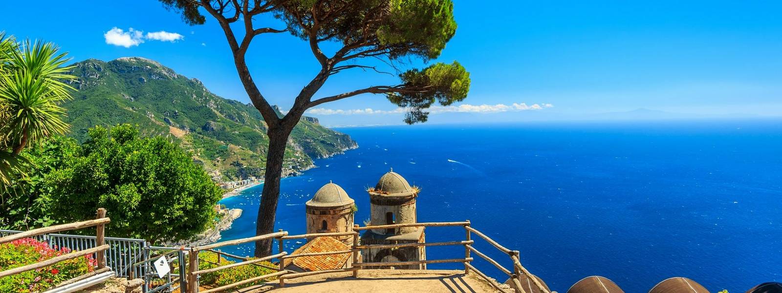 Ornamental suspended garden,Rufolo gardens,Ravello,Amalfi coast,Italy,Europe