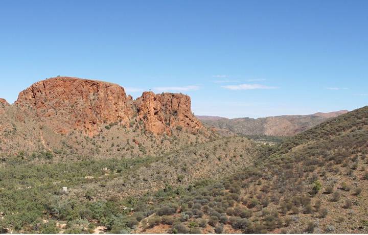 Sacred Sites of the Outback AYQ_ASP AUG_OCT21_WebImg3.jpg