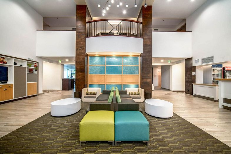 Holiday Inn St. Augustine — World Golf atrium.jpg