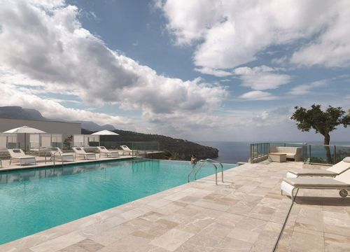 Jumeirah Port Soller Hotel & Spa-Pool.jpg