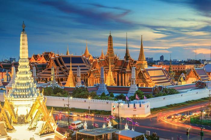Grand palace and Wat Phra Keaw, Bangkok, Thailand shutterstock_418323238.jpg