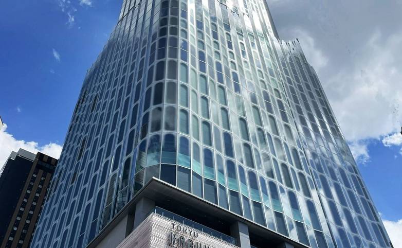 Groove Shinjuku - Outside view.jpg