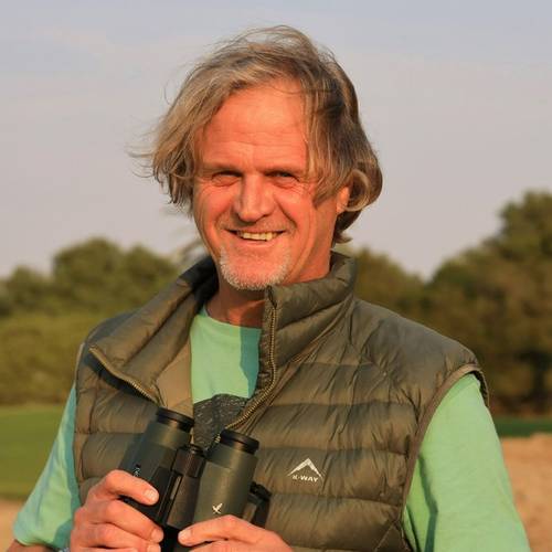Neil MacLeod
