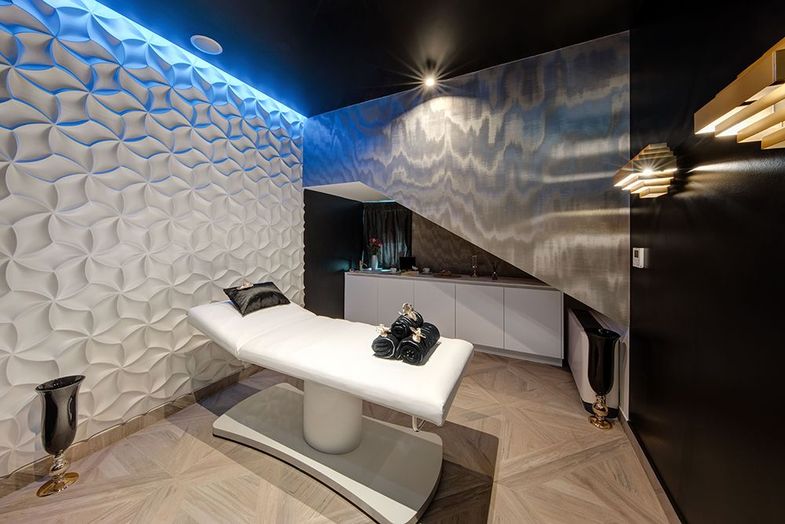 All Suites Posh 15.jpg
