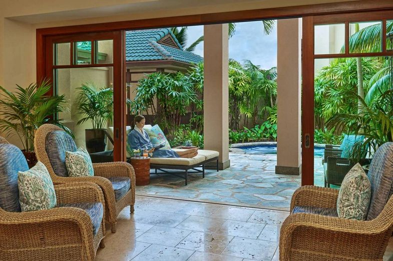 The Ritz-Carlton Kapalua relaxation lounge.jpg