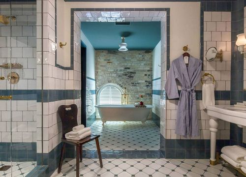 Hotel Emma garret bathroom.jpg