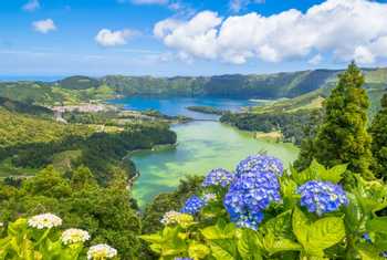 Seven Cities Lake, Sao Miguel, Azores shutterstock_622027571.jpg