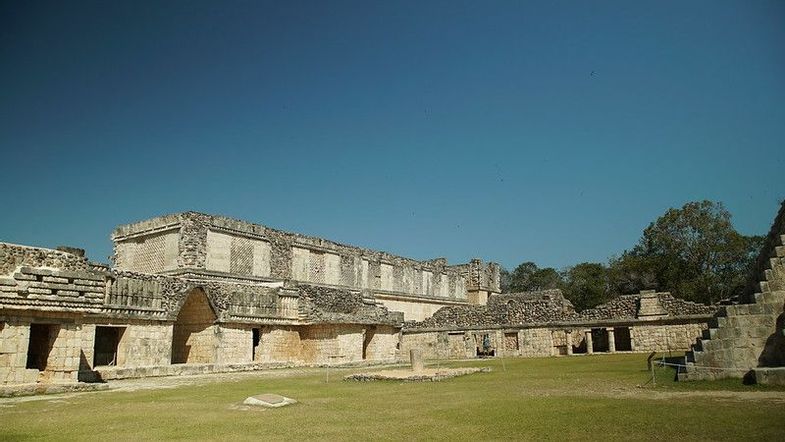 sacred-earth-journeys-mexico-maya-temples-of-transformation-temple-complex-2.jpg