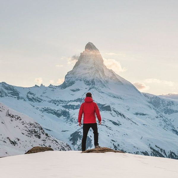 Switzerland-Zermatt-hiking-joshua-earle-unsplash.jpg