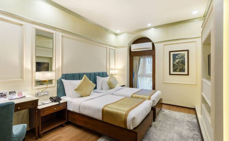 Hotel Shanker Kathmandu twin room.jpg