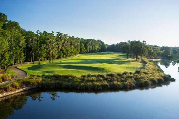 World Golf Village Slammer & Squire course lake.jpg