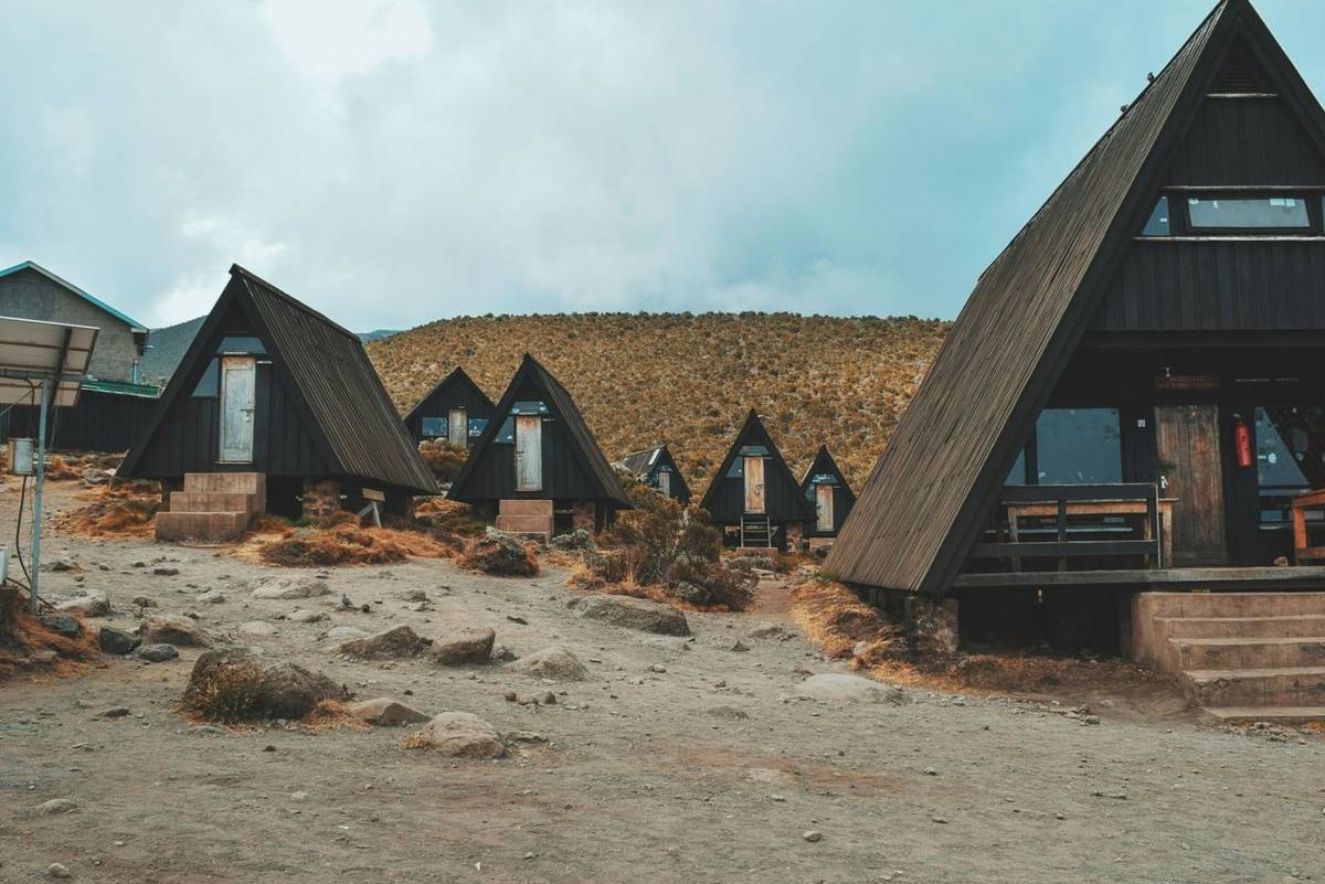 Kilimanjaro Marangu Horombo Huts.jpg