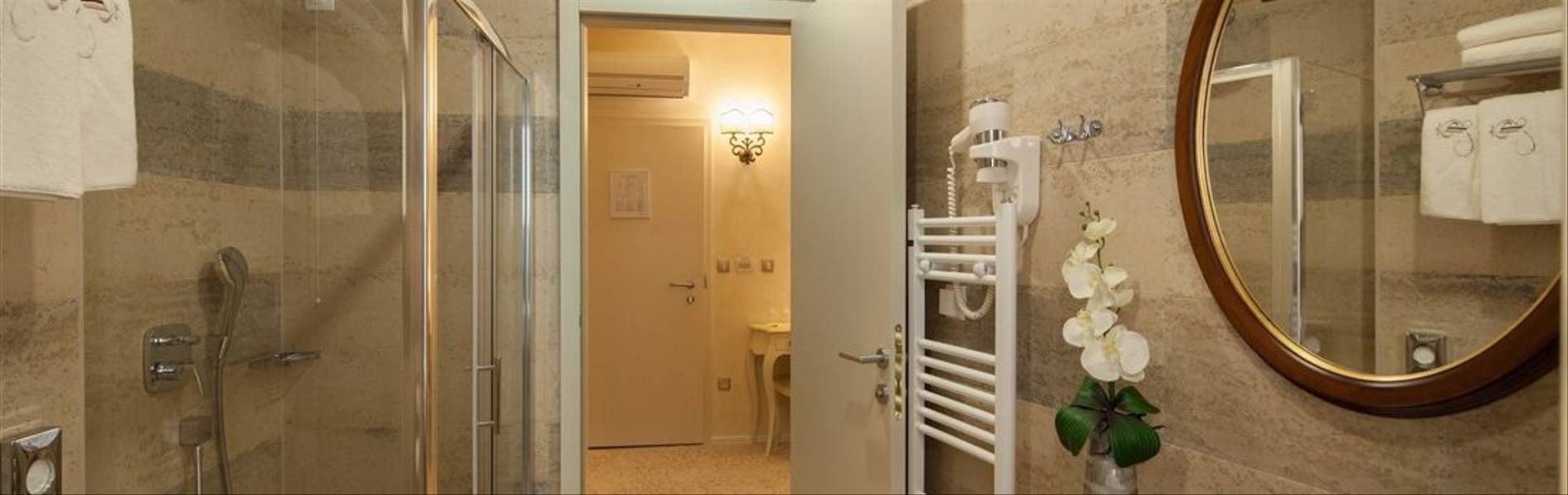 Bathroom-Heritage-Life-Palace-Completely-Croatia.jpg