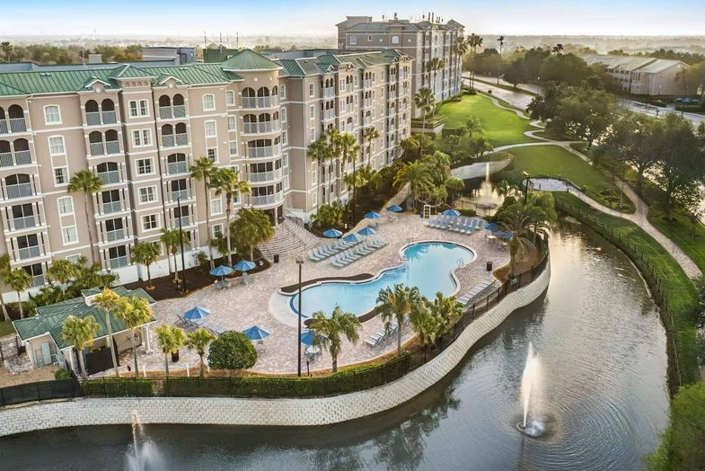 Hilton Vacation Club Mystic Dunes terrace aerial.jpg