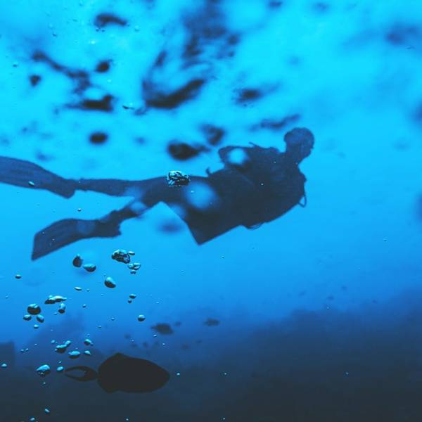 Antigua-snorkeling-marvin-meyer-unsplash.jpg