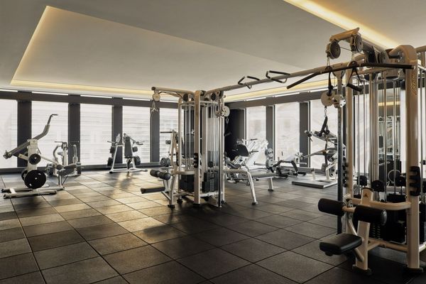 equinox-hotels-equinox-club-gym.jpg