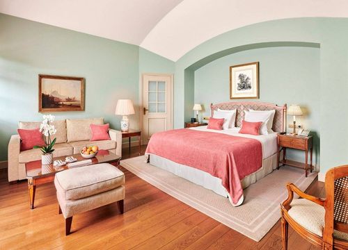 Château Saint‑Martin & Spa junior suite.jpg