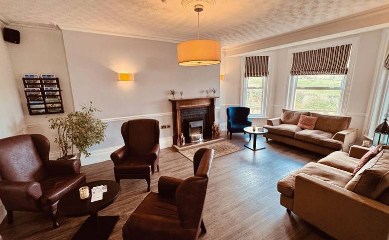 hf_reception_freshwaterbayhouse_isleofwight_01_2026_rgb.jpg