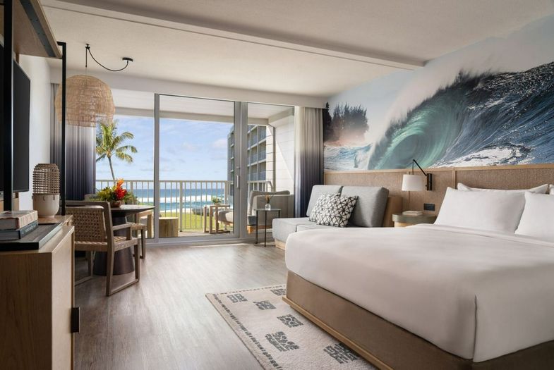 Turtle Bay Resort king.jpeg