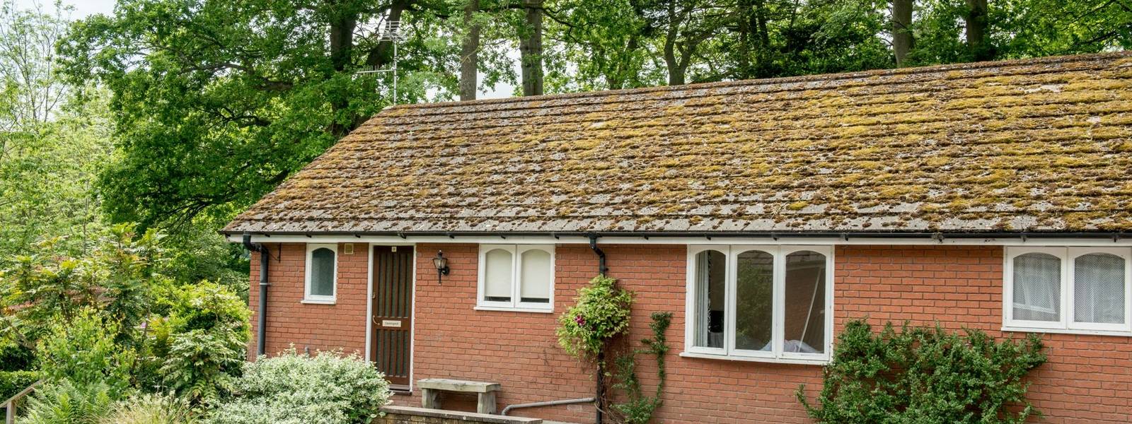 10694_0079 - Longmynd House - Lodge