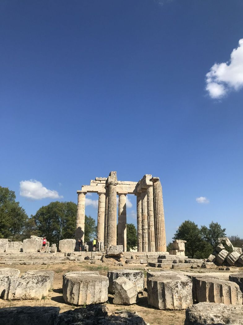 exodus-travel-greece-tour-ancient-sightseeing.jpeg