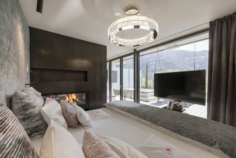 Preidlhof New Penthouse Suite Dolce Vita.jpg