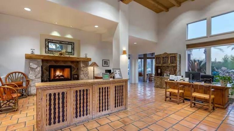 Rancho Manana front desk.jpg