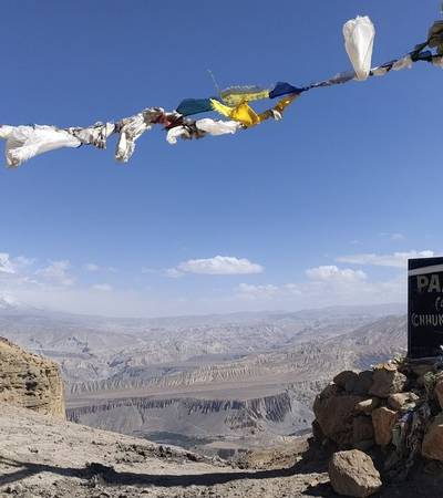 Paa Pass at 4,183m in Upper Mustang