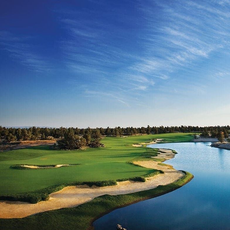 Juniper Preserve golf + water feature.jpg