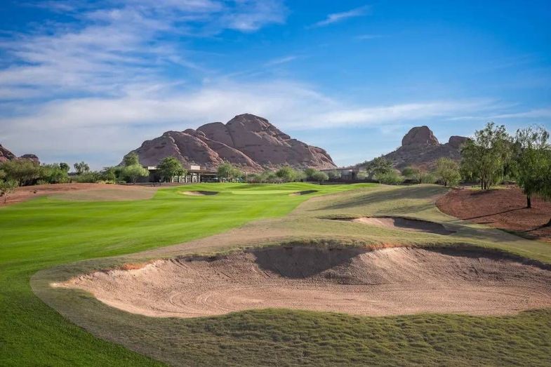 Scottsdale Marriott Old Town papago golf bunker.jpg
